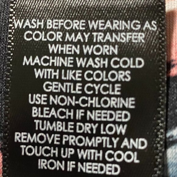 Torrid long sleeve black blouse w/peach, white & pink flowers, size 1X - Picture 10 of 10